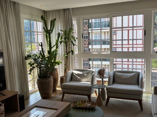 Apartamento venda em Região Geográfica Imediata de Petrópolis, Região Metropolitana do Rio de Janeiro