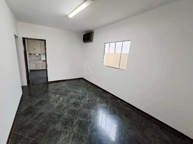 Apartamento aluguel em Região Imediata de Marília, Marília