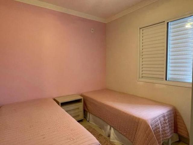 Apartamento venda em Condomínio Praças Esmeraldas, Marília