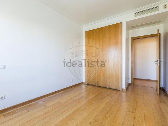 Apartamento alugar em Avenidas Novas, Lisboa