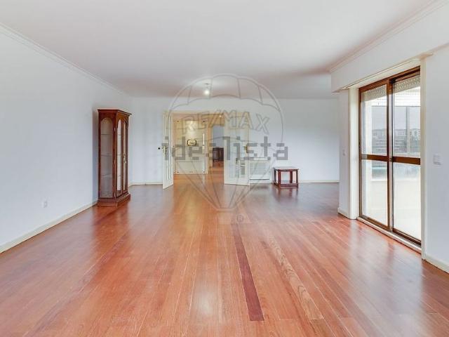 Apartamento alugar em Avenidas Novas, Lisboa
