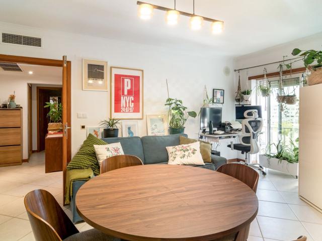 Apartamento venda em Alto da Ponte, Almada
