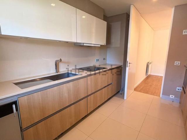 Apartamento alugar em Devesas, Vila Nova De Gaia