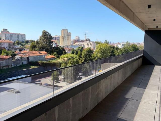 Apartamento alugar em Devesas, Vila Nova De Gaia
