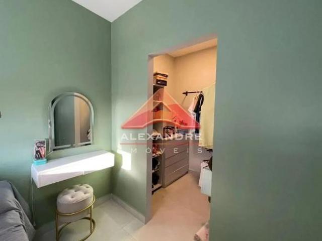 Apartamento venda em Região Imediata de São José dos Campos, Região Metropolitana do Vale do Paraíba e Litoral Norte
