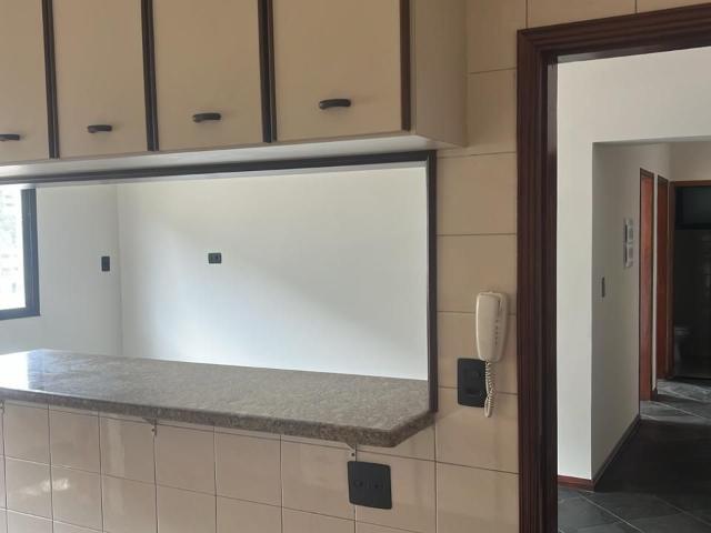 Apartamento aluguel em Região Imediata de Santos, Região Metropolitana da Baixada Santista