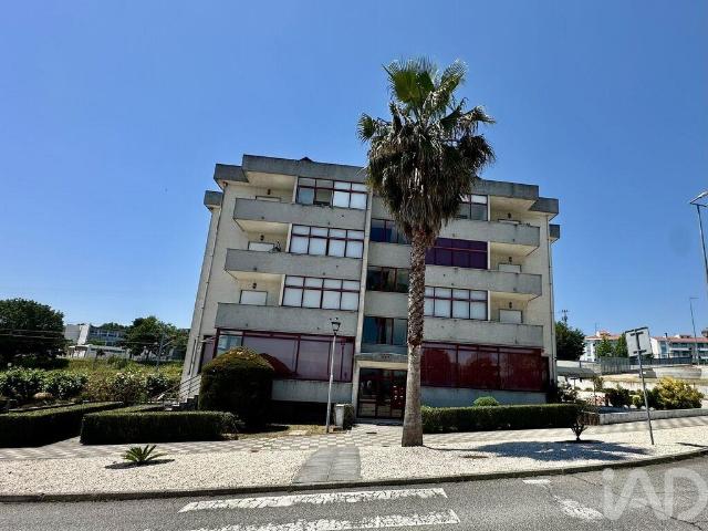 Apartamento venda em Nelas