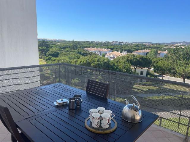 Apartamento alugar em Albufeira e Olhos de Água, Albufeira