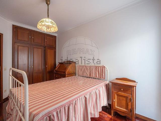 Apartamento alugar em Coimbra (Sé Nova, Santa Cruz, Almedina e São Bartolomeu), Coimbra