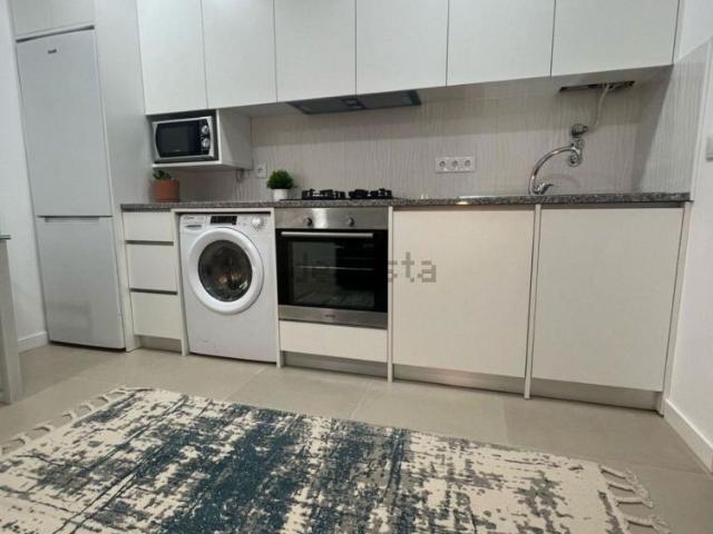 Apartamento alugar em Coimbra (Sé Nova, Santa Cruz, Almedina e São Bartolomeu), Coimbra