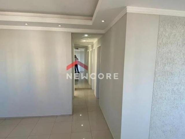 Apartamento venda em Região Geográfica Imediata de Londrina, Londrina