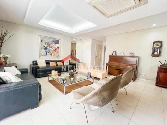 Apartamento venda em Região Geográfica Imediata de Londrina, Londrina