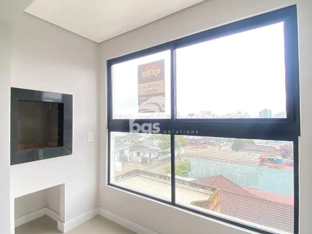 Apartamento venda em Zona Industrial Norte, Joinville
