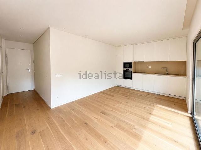 Apartamento alugar em Devesas, Vila Nova De Gaia