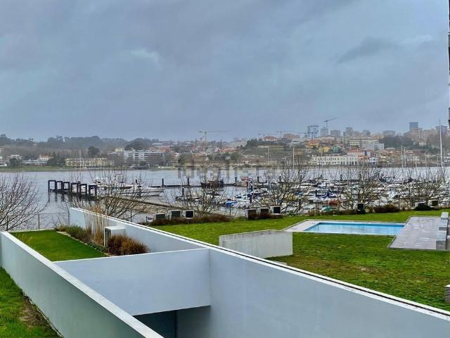 Apartamento alugar em Devesas, Vila Nova De Gaia
