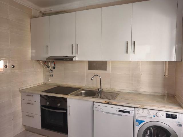 Apartamento alugar em Bairro Ferroviário, Barreiro