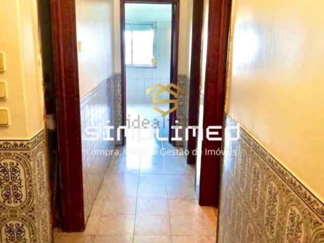 Apartamento alugar em Bairro Ferroviário, Barreiro