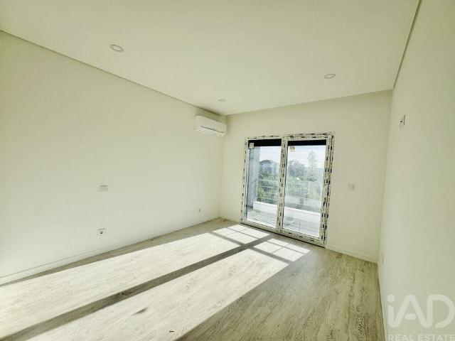 Apartamento venda em Seixal, Setúbal