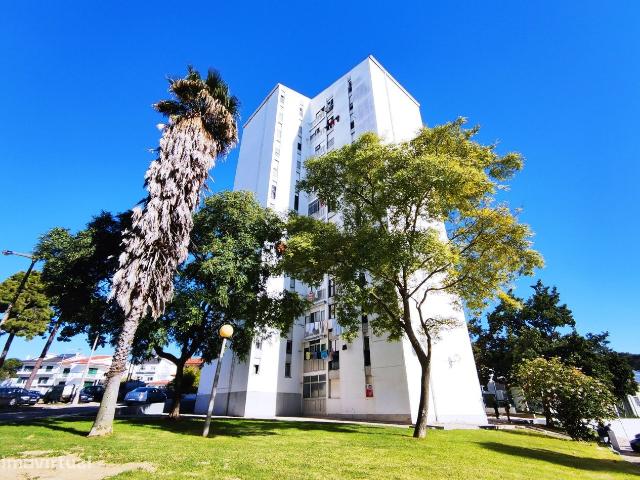 Apartamento venda em Corroios, Miratejo
