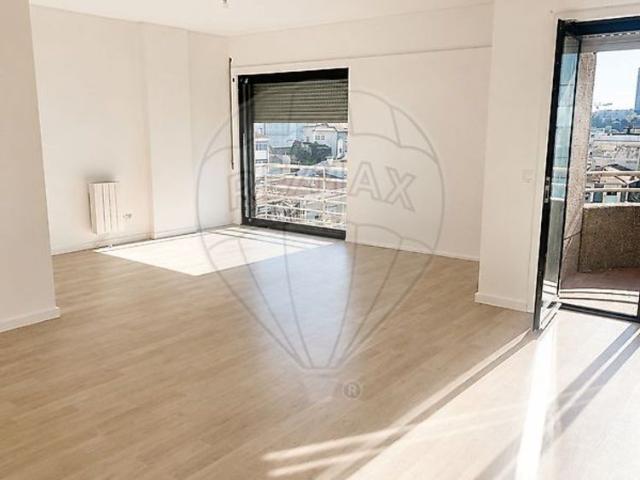Apartamento alugar em Devesas, Vila Nova De Gaia