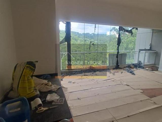 Apartamento venda em Região Imediata de São Paulo, Região Metropolitana de São Paulo