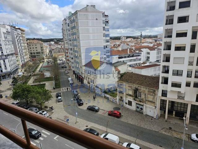 Apartamento alugar em Caldas Da Rainha, Leiria