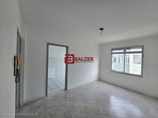 Apartamento venda em Região Geográfica Imediata de Florianópolis, Desterro