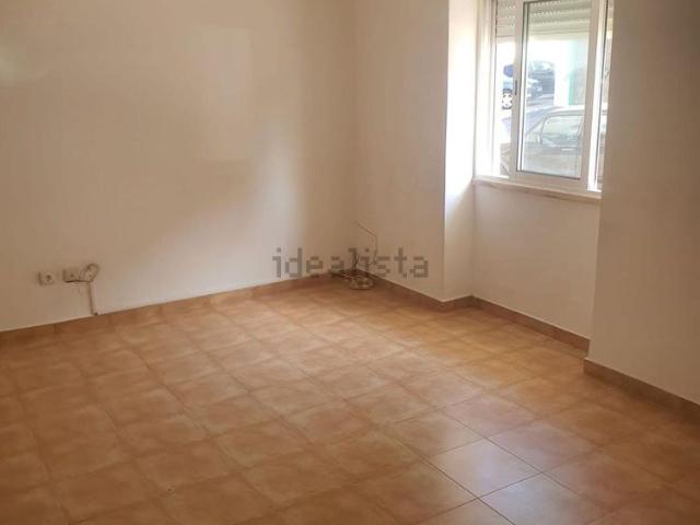 Apartamento alugar em Bairro Ferroviário, Barreiro e Lavradio