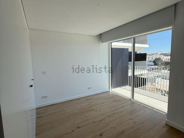 Apartamento alugar em Bairro Ferroviário, Barreiro