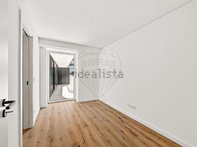 Apartamento alugar em Bairro Ferroviário, Barreiro
