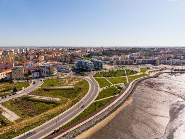 Apartamento alugar em Bairro Ferroviário, Barreiro