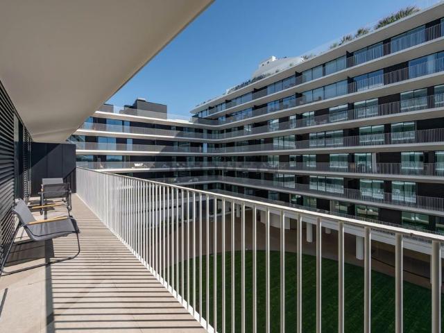 Apartamento alugar em Bairro Ferroviário, Barreiro e Lavradio