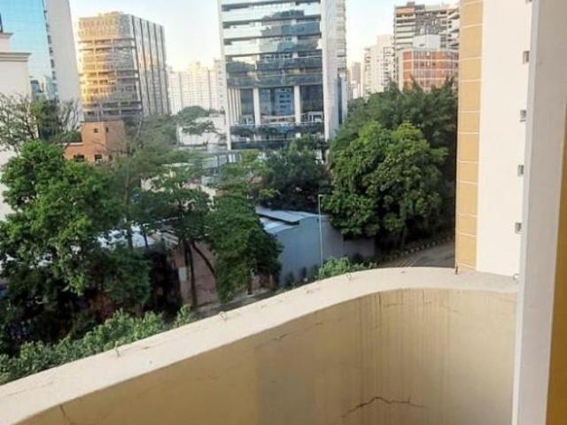 Apartamento venda em Região Imediata de Presidente Prudente, Quata