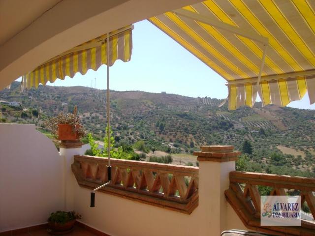 Piso en venta en Alcaucín