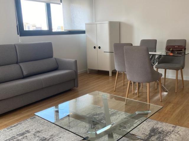 Apartamento en alquiler en Centro, Alicante