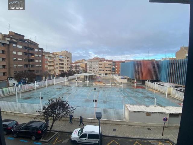 Apartamento en alquiler en Distrito 2, Albacete