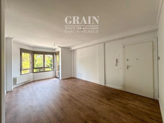 Apartamento en alquiler en Albacete