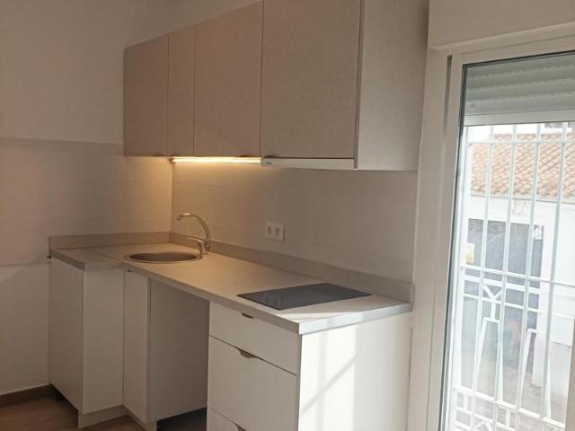 Apartamento en alquiler en Alcalá De Guadaíra, Sevilla