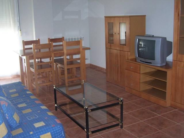 Piso en alquiler en Villares De La Reina, Aldeaseca de Armuña