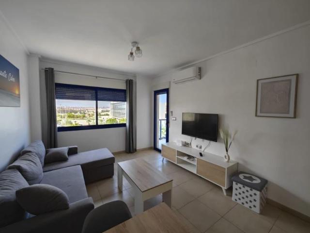 Apartamento en alquiler en Alicante