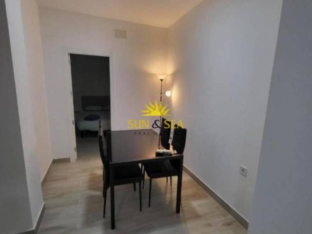 Apartamento en alquiler en Alicante, les Carolines Altes