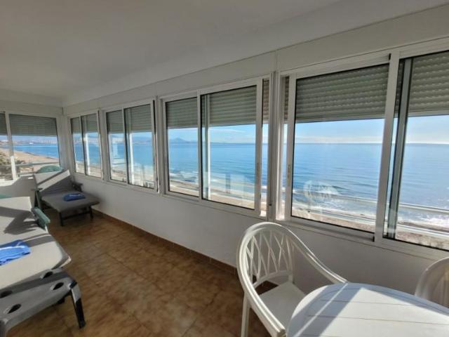 Apartamento en alquiler en Alicante, 3
