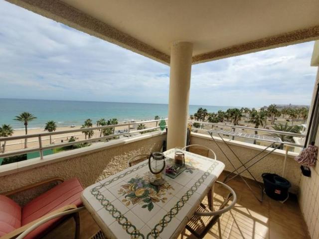 Apartamento en alquiler en Alicante, 3