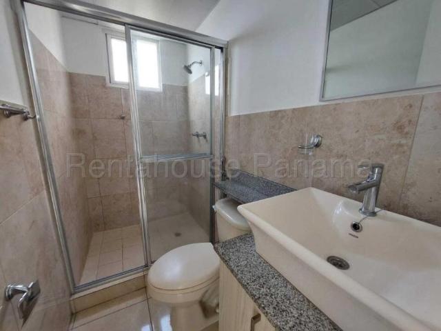 Apartamento en Alquiler en LOS ANDES LOS ANDES Panamá 69 m2. 2 hab