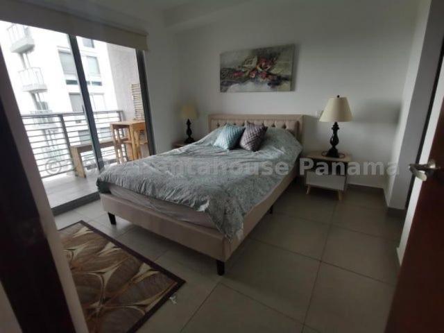 Apartamento en Alquiler en Arraiján Panama Pacifico Panamá 67 m2. 1 hab