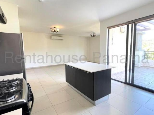 Apartamento en Alquiler en Arraiján Panama Pacifico Panamá Oeste 118 m2. 2 hab