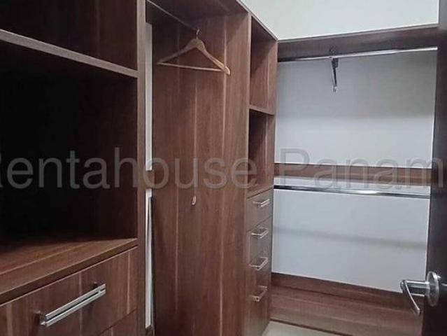 Apartamento en Alquiler en Arraiján Panama Pacifico Panamá Oeste 173 m2. 3 hab