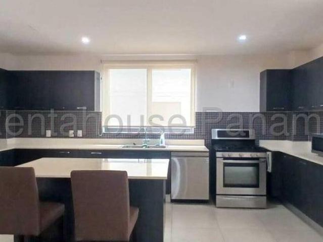 Apartamento en Alquiler en Arraiján Panama Pacifico Panamá Oeste 173 m2. 3 hab