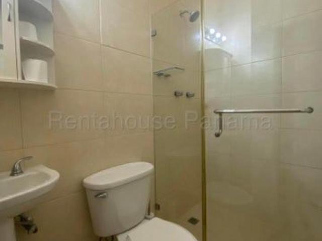 Apartamento en Alquiler en Arraiján Veracruz Panamá Oeste 227 m2. 3 hab