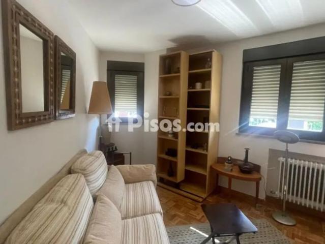 Apartamento en alquiler en Centro, León